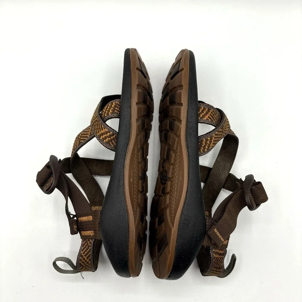 CHACO Sandals Juniors Size US 4 Orange Brown Outdoor Trail Hiking Open Toe Shoe‎